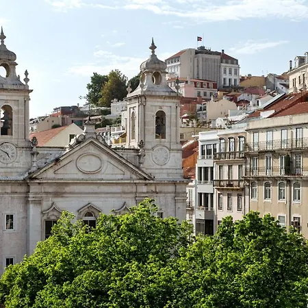 Apartment Joivy Vibrant 3-bed With Balcony Lisbon