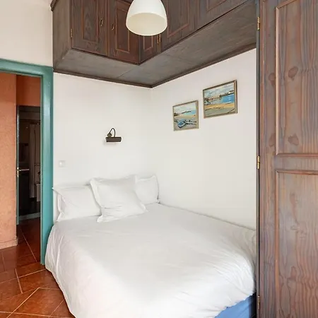 Apartment Guestready - Vibrant 3-bed W/ Balcony Lisbon